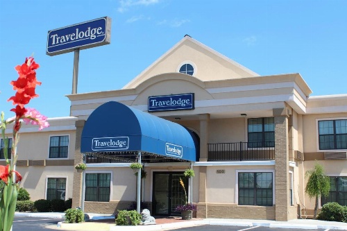 Travelodge by Wyndham Perry GA image 11